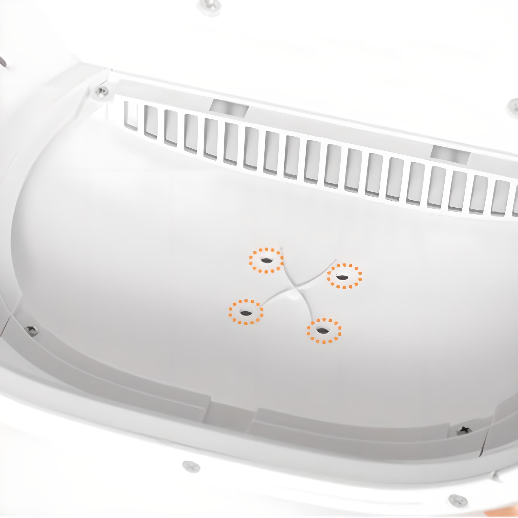 Drainage Holes
Helps keep the interior dry and fresh.