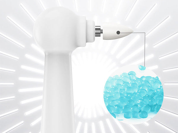 Medical-grade silicone brush head for gentle and safe feline oral care